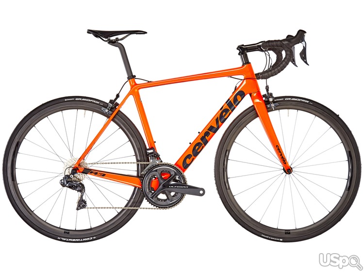 Шоссейный велосипед 2019 CERVÉLO R3 DISC Shimano Ultegra Di2 8050 32/56 Оранжевый/Синий