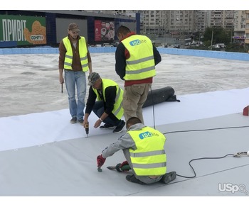 Installation and repair of flat roofs